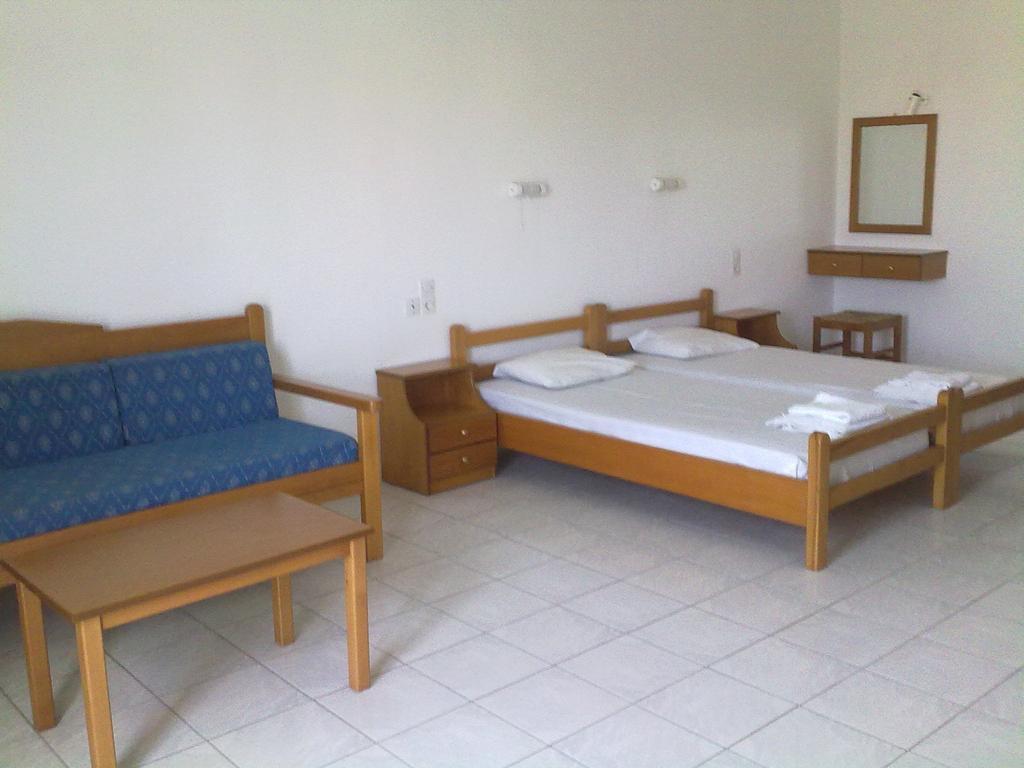 Irilena Apartments Stalida Quarto foto